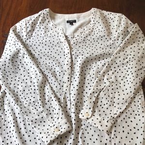 Talbots petite top. Smoke free home.